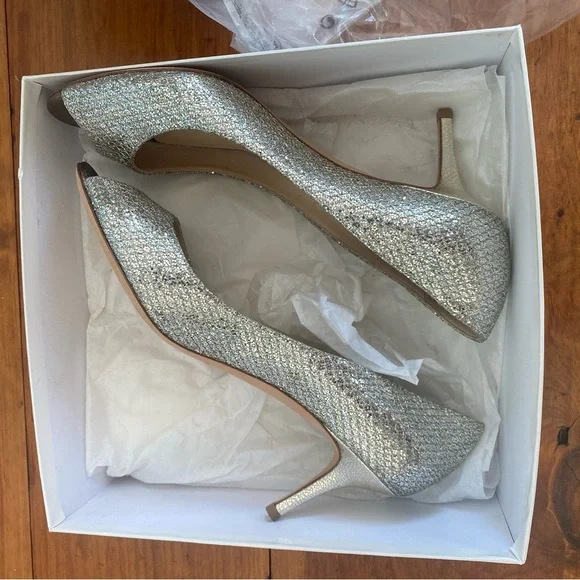 SILVER Jimmy Choo heels never worn - Picture 7 of 8